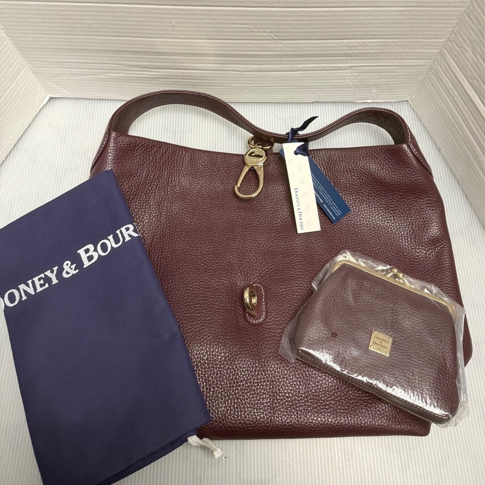 Dooney & Bourke Logo Lock Shoulder Bag Women Grape NWT Leather 2L740 GP